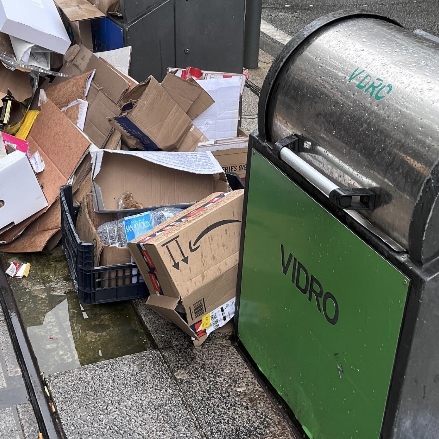 amazon-sad
