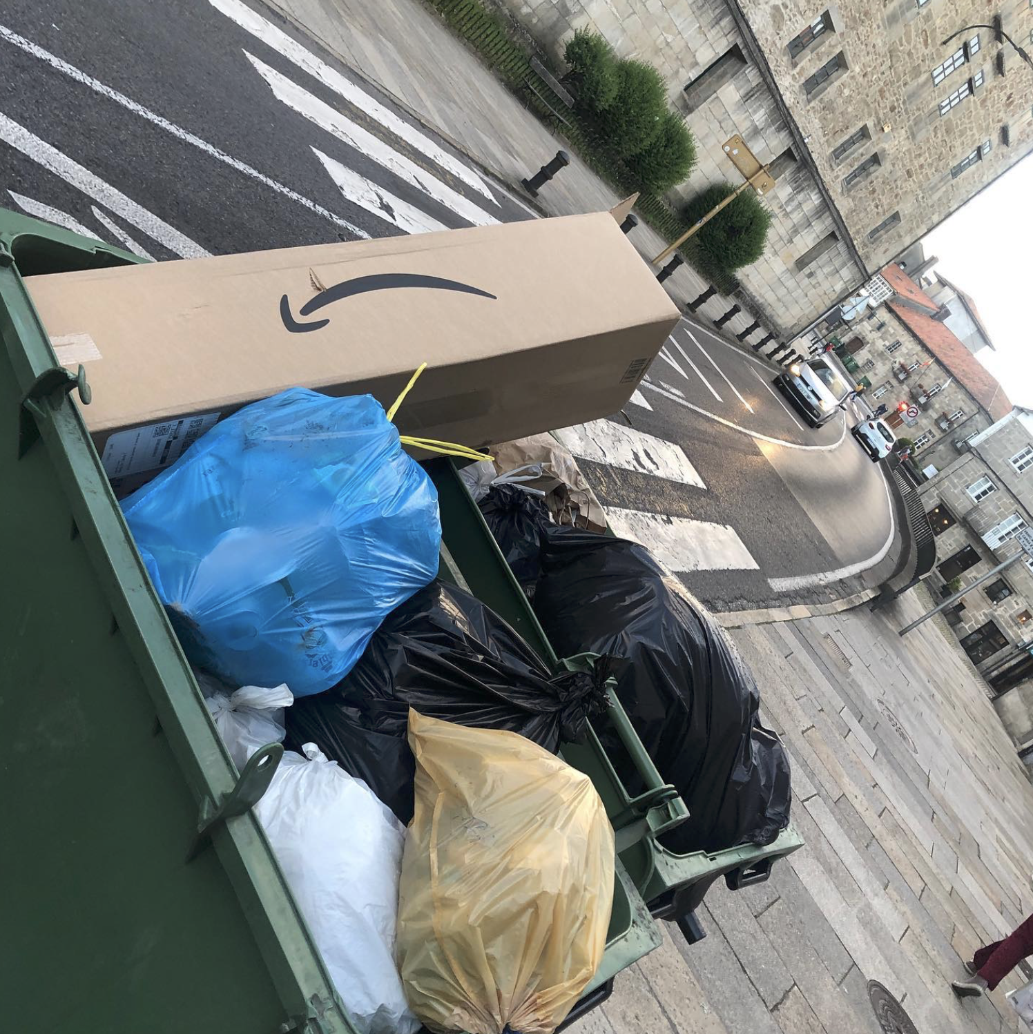 amazon-sad